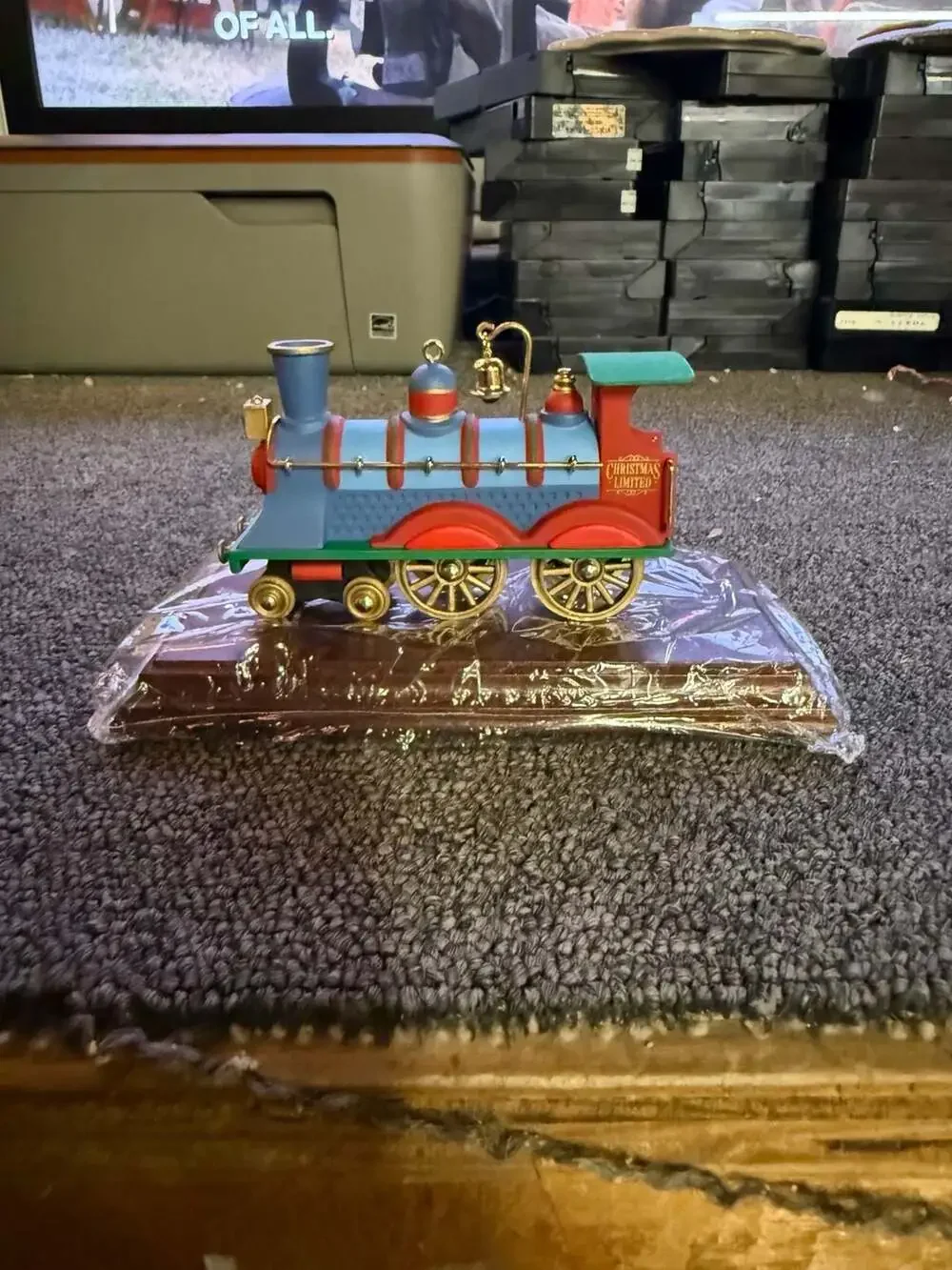 1990 Hallmark Keepsake Ornament Collector's Club Christmas Limited Locomotive Tr